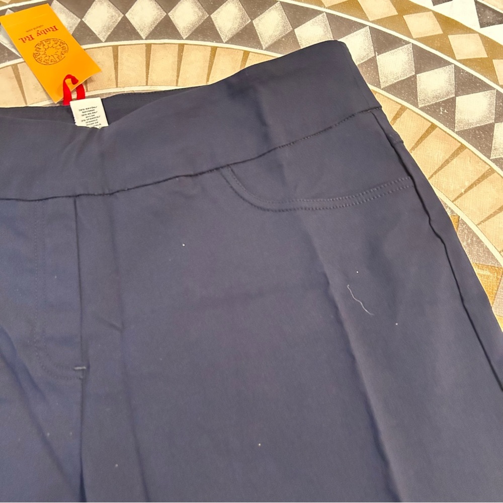 Women’s navy blue pull up trouser ..